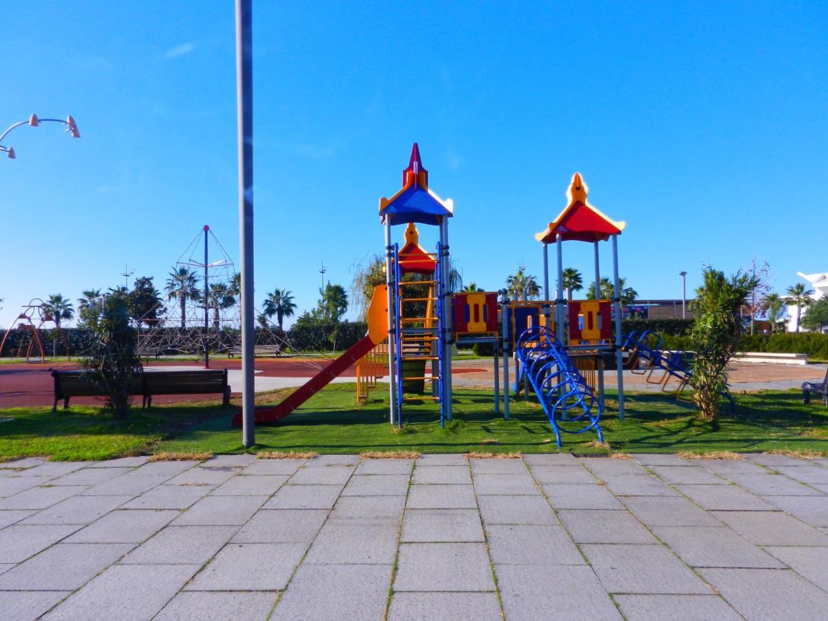 Mimino Apartment Deluxe First Line Batumi Zewnętrze zdjęcie